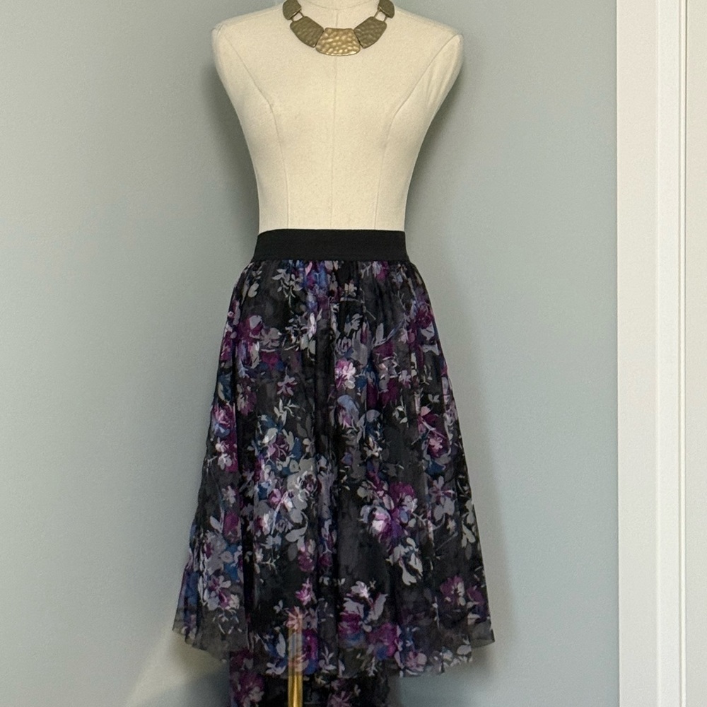 Torrid Floral High-Low Tulle Skirt | Size 2 (Plus)